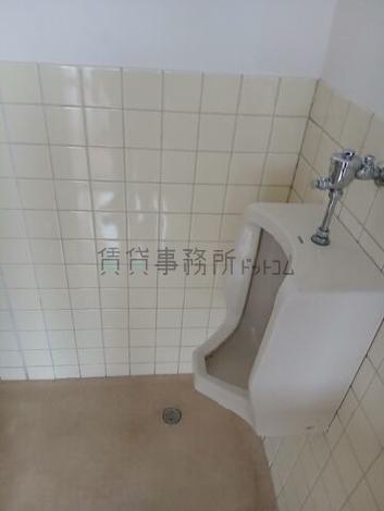 小便器
