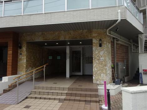 正面玄関