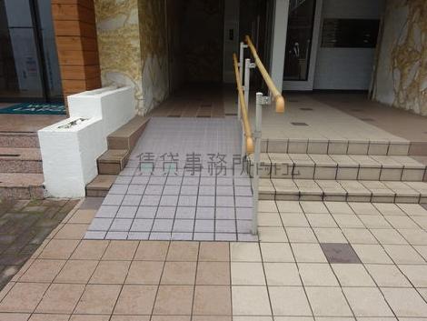 正面玄関