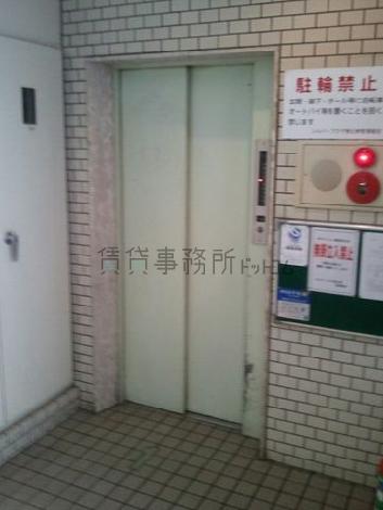 エレベーター