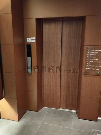 エレベーター