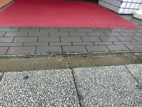 正面玄関