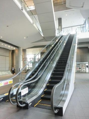 エスカレーター