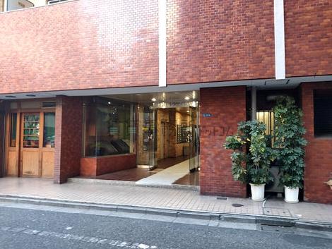 正面玄関