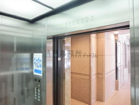 定員は１３名です