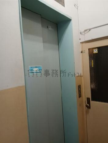 エレベーター
