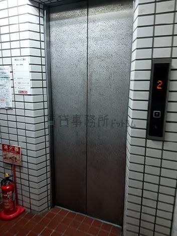 エレベーター