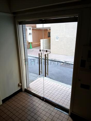 正面玄関