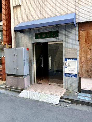 正面玄関