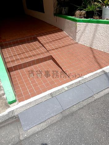 正面玄関