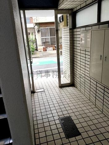正面玄関