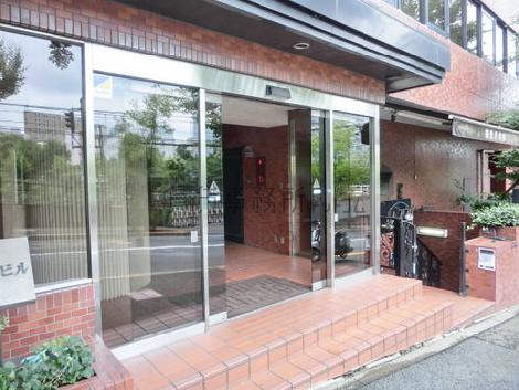 正面玄関