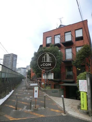 千駄ヶ谷シルクハイツの外観写真