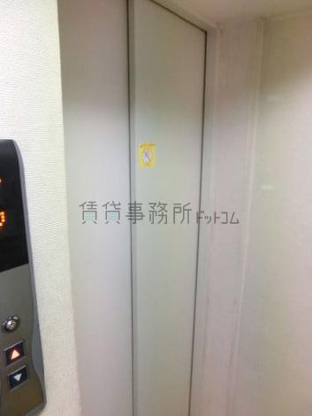 乗り場前