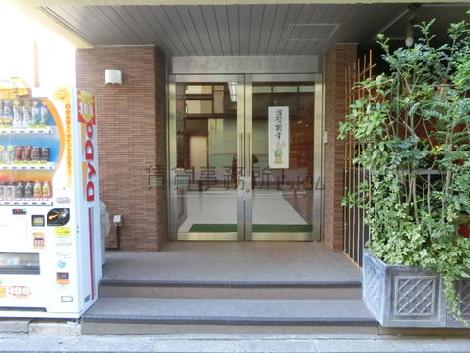 正面玄関