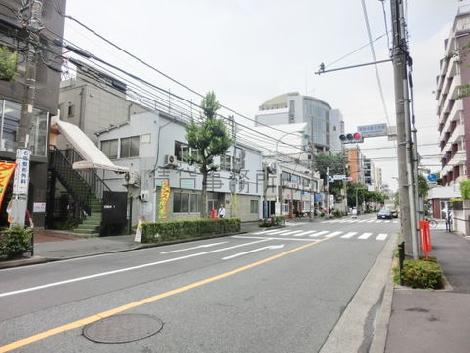 非常に多くの交通量があります