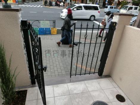 正面玄関