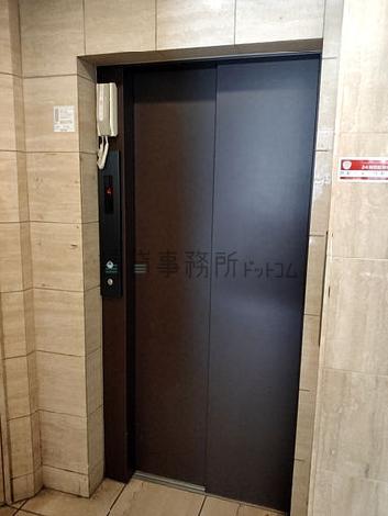 エレベーター