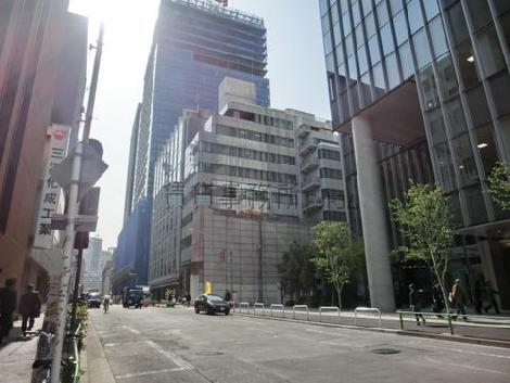 COREDO室町方向です
