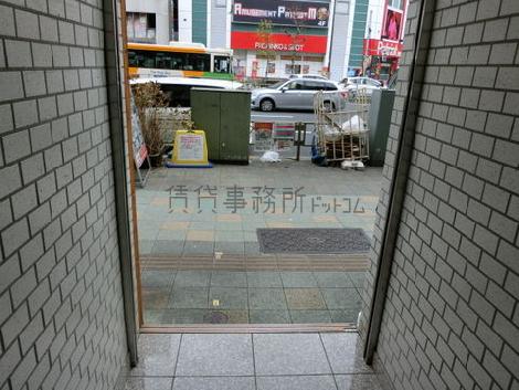 正面玄関