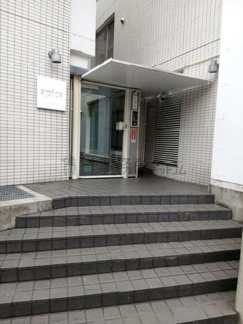 正面玄関