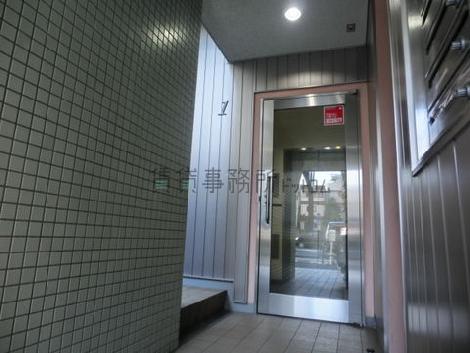 正面玄関