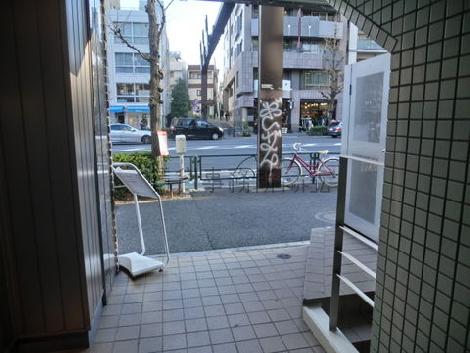 正面玄関