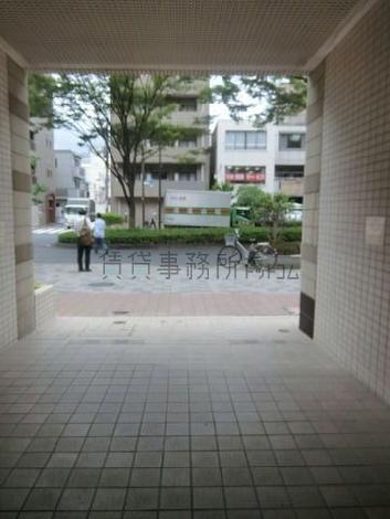 正面玄関