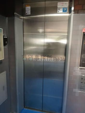 エレベーター