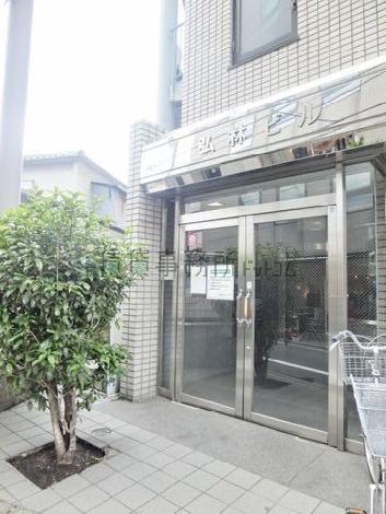 玄関前の造り