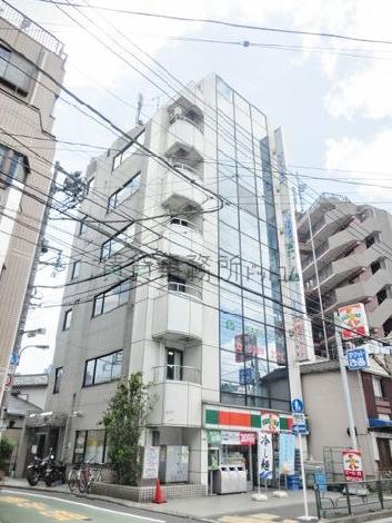 採光面の多い建物