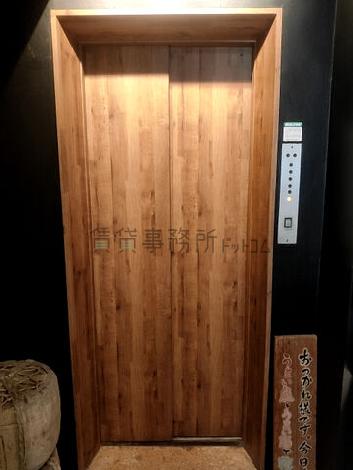 エレベーター