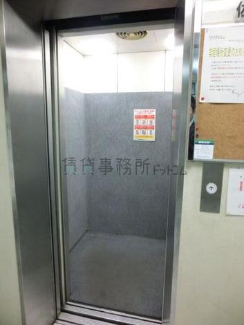 エレベーター