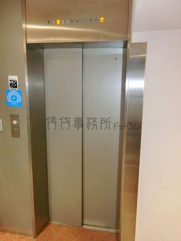エレベーター