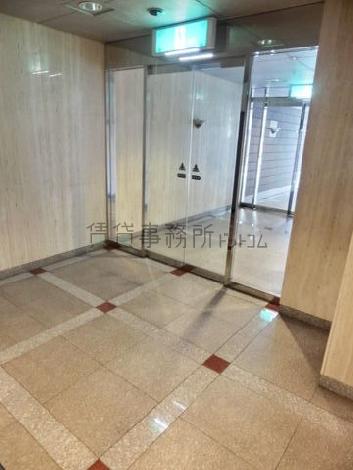 綺麗な石目で構築