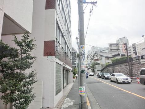 富久町交差点側より撮影