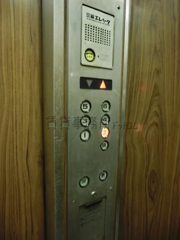 エレベーター