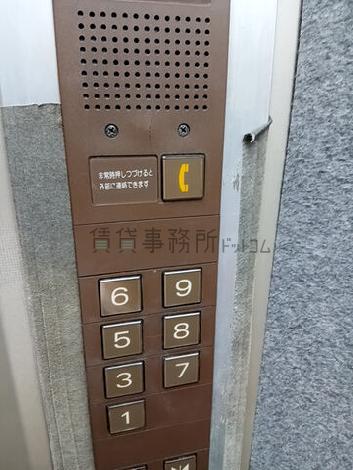 エレベーター