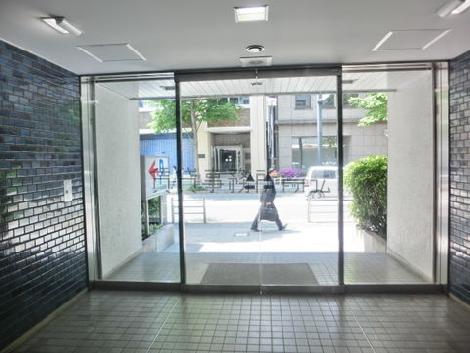 正面玄関