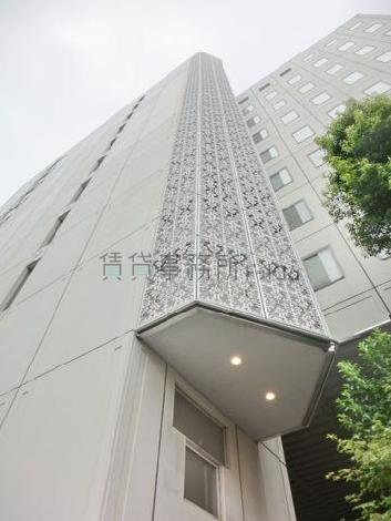 細かな細工のメッシュ素材