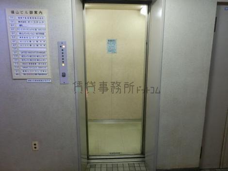 エレベーター
