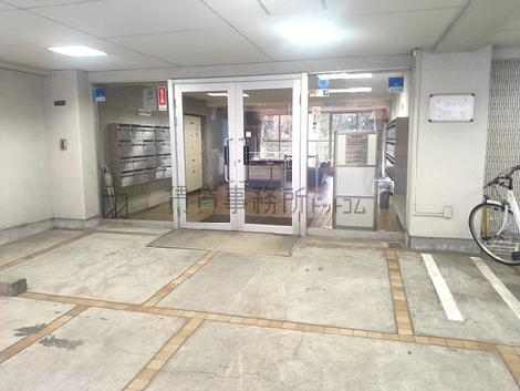 正面玄関