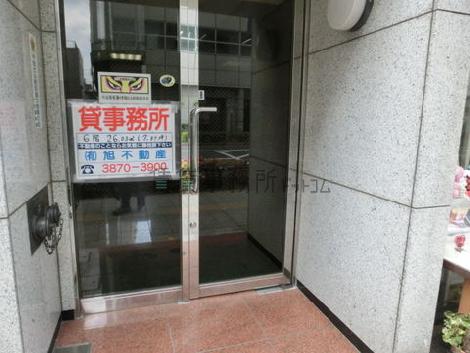 正面玄関