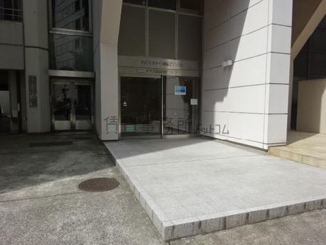 正面玄関