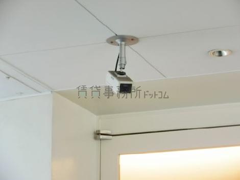 防犯カメラを設置