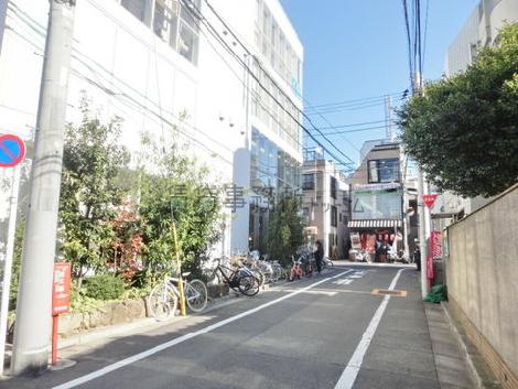 脇道奥からの見え方