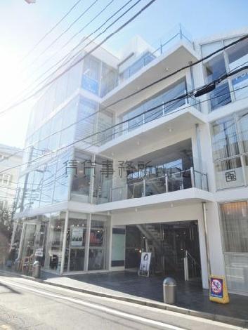 日当たりの良いビル