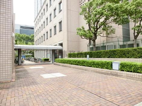 正面玄関
