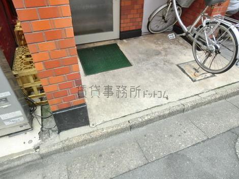 正面玄関
