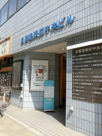 正面玄関